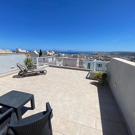 Sunshine Apartments Mellieha - Modern Two Bedroom Penthouse With Terrace Eksteriør bilde