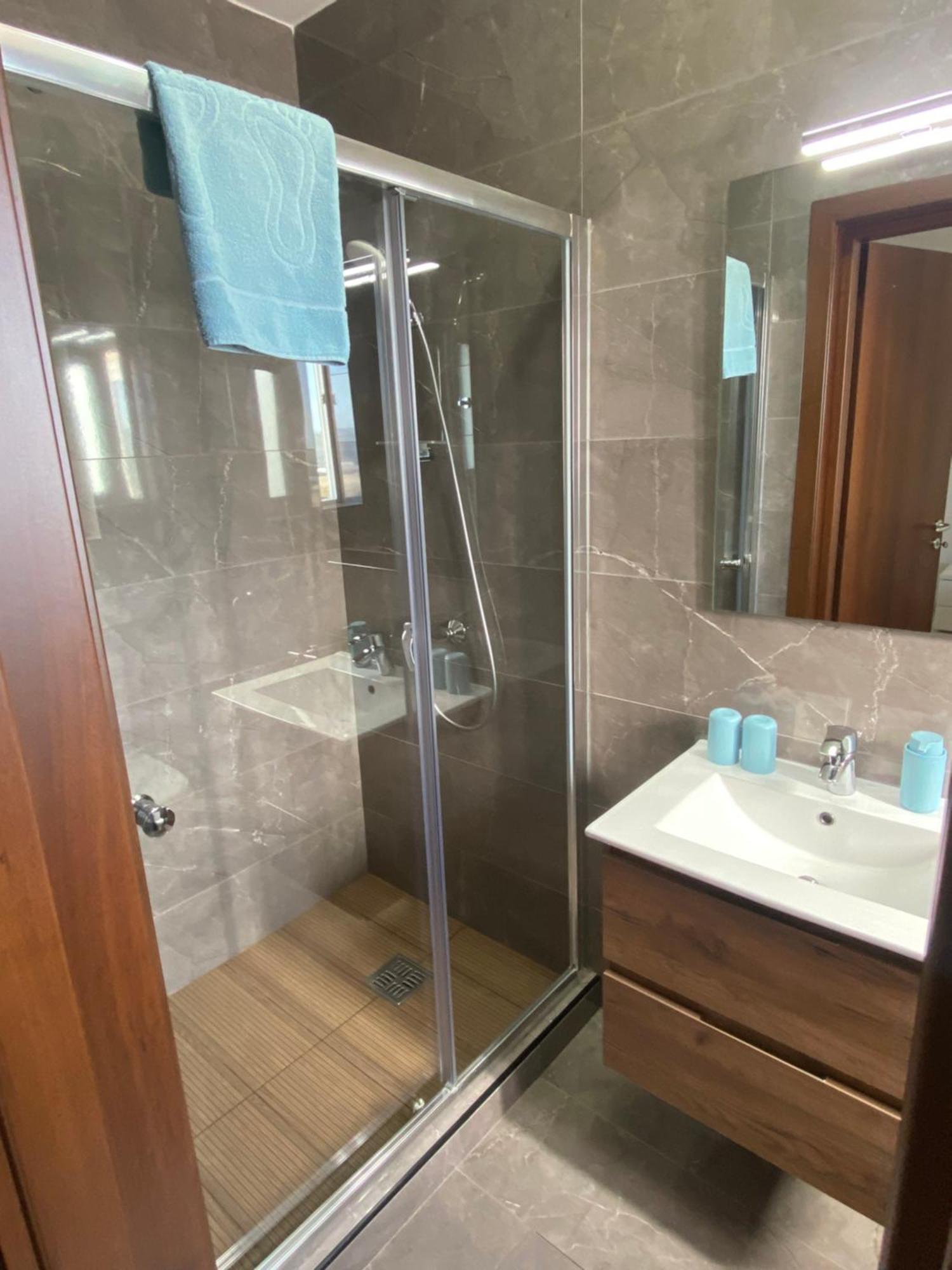 Sunshine Apartments Mellieha - Modern Two Bedroom Penthouse With Terrace Eksteriør bilde